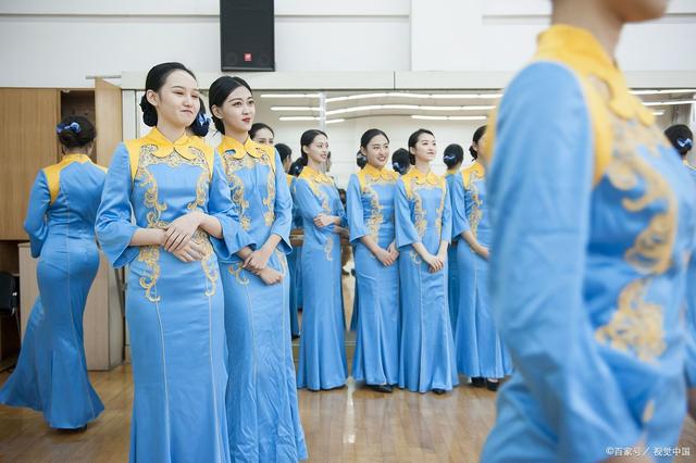 廈門開業慶典禮儀團隊 專業攝影攝像服務，為您的慶典錦上添花